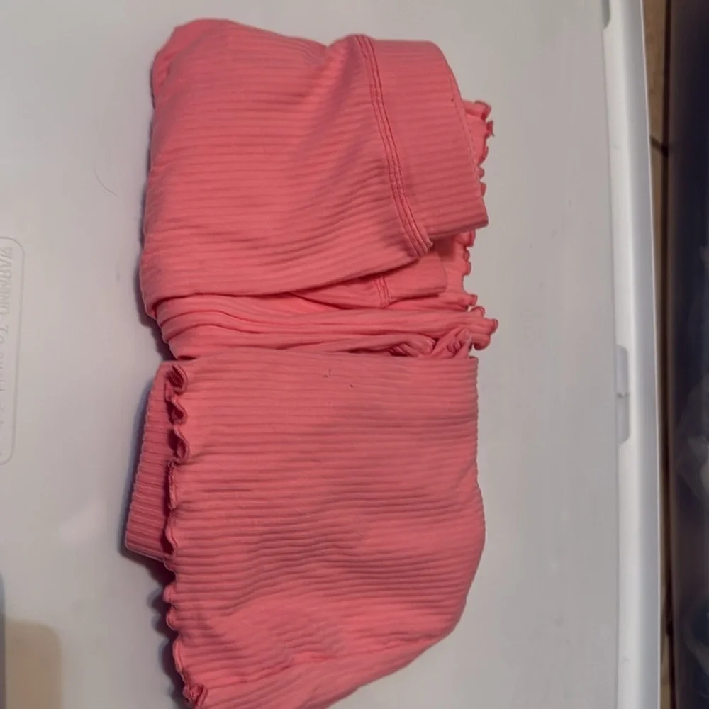 Epic Threads Girls Peachy Pink Extra Soft Leggings. Size Small